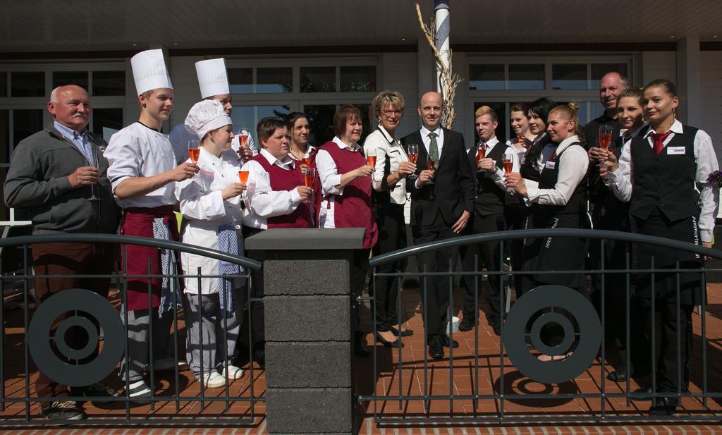 Hotel-Restaurant Ammertmann Ґронау Екстер'єр фото